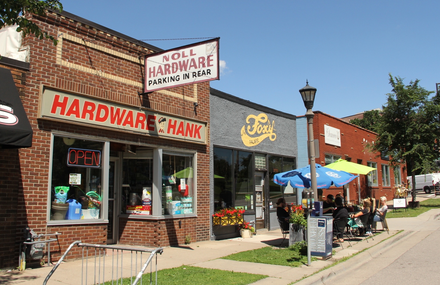 Noll Hardware storefront